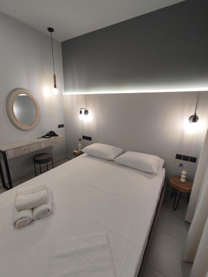 Stefani Apartments Метана Экстерьер фото