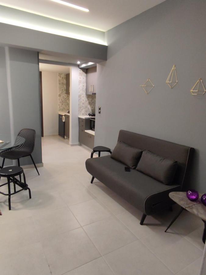 Stefani Apartments Метана Экстерьер фото