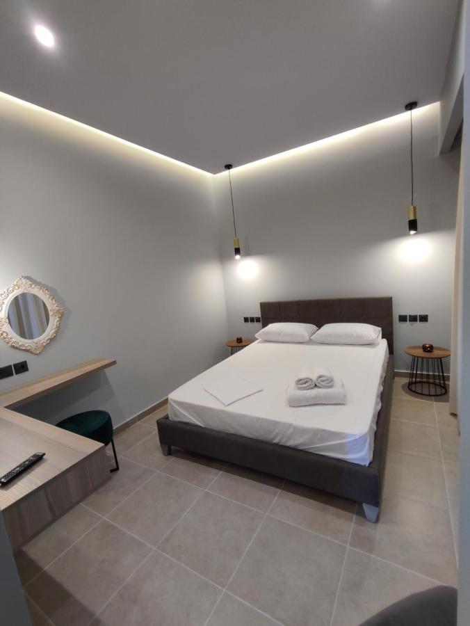 Stefani Apartments Метана Экстерьер фото
