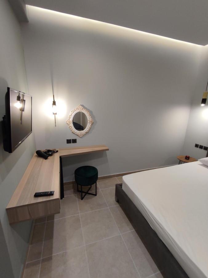 Stefani Apartments Метана Экстерьер фото